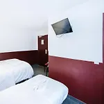 دي لا بوست 3*