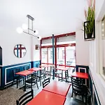 Hotel De La Poste 3*