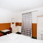 De La Poste 3*