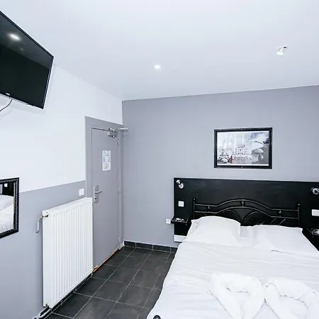 De La Poste פריז