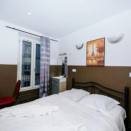 מלון De La Poste