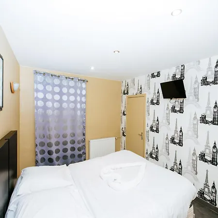 De La Poste מלון