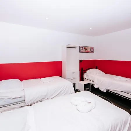 מלון De La Poste 3*