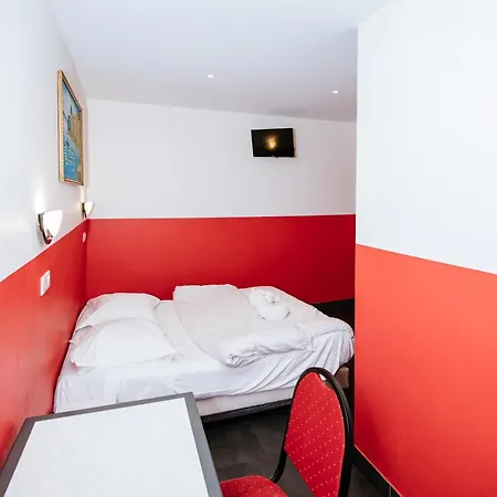 De La Poste מלון 3*