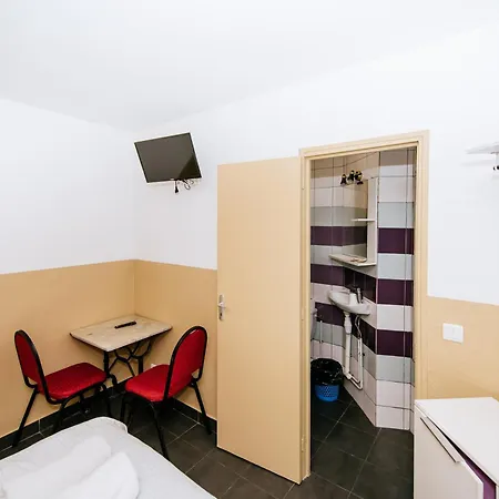 De La Poste מלון 3*