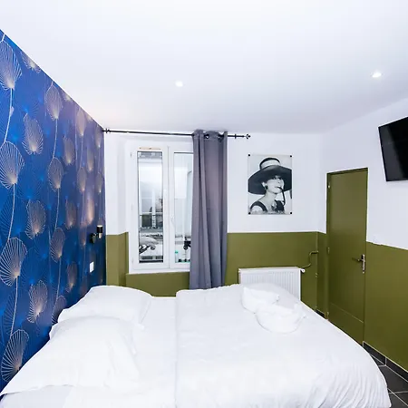 Hotel De La Poste Paris