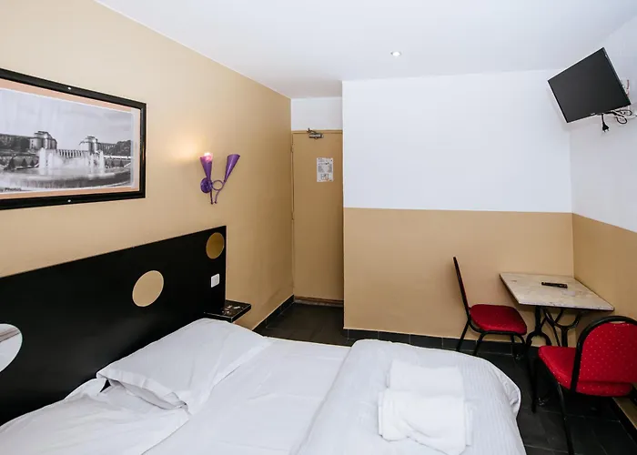 Hotell De La Poste 3*