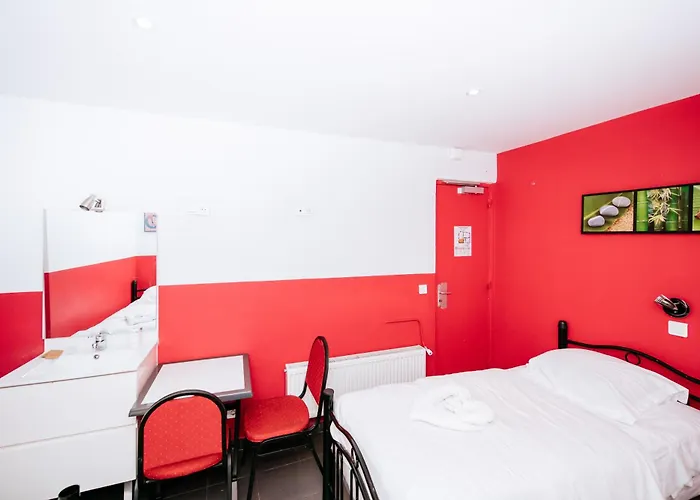 Hotell De La Poste 3*