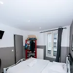 De La Poste 3*