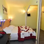De La Poste 3*